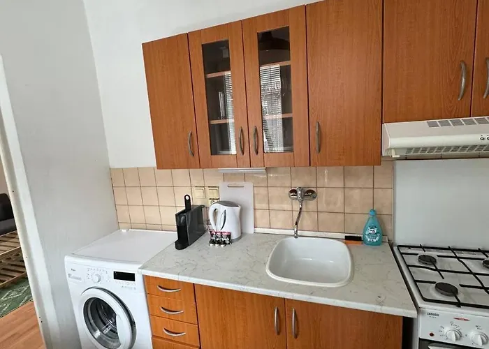 Kutuzovova Free Parking * Bratislava